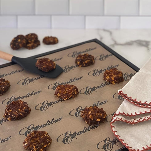 Excalibur ParaFlexx Non-Stick Drying Sheets, Reusable for Food Dehydrators, 11-Inch, Set of 4, Brown