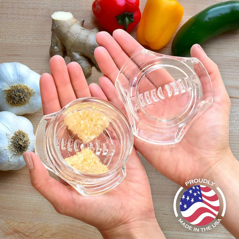 Nextrend Garlic Twister 4th Generation, 3-5 Clove Capacity, Dishwasher-safe, BPA-Free, Clear