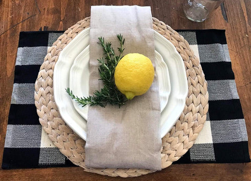 Levinis Cotton Placemats Set of 6 - Durable Buffalo Check Place Mats for Kitchen Table, Machine Washable