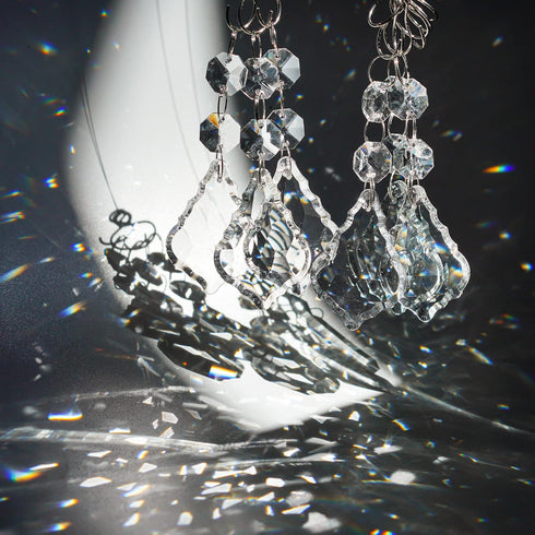 20pcs 50mm Clear Maple Leaf Crystal Chandelier Prism Pendant Parts, Suncatchers Hanging Crystals Beads for Chandelier
