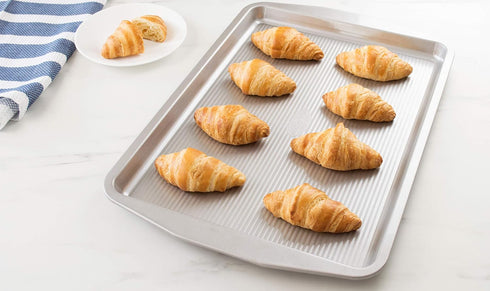 USA Pan American Bakeware Classics Half Sheet Baking Pan, Aluminized Steel by USA Pan