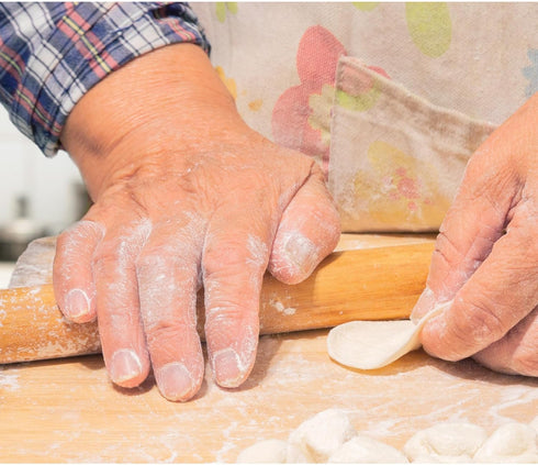 Helen's Asian Kitchen Dumpling Rolling Pin, 10-Inches Natural Bamboo