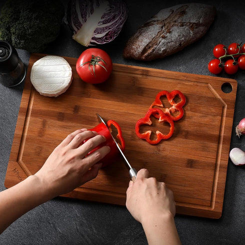 Set 18" 12" Hiware Wood Cutting Boards for Kitchen, Heavy Duty Bamboo Cutting Board with Juice Groove, Bamboo Chopping