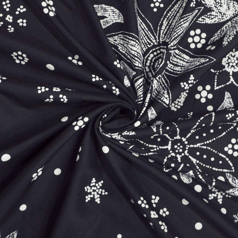 Neasow Bohemian Tapestry Wall Hanging, Black and White Floral Tapestry, 60×80 inches, Boho Decor