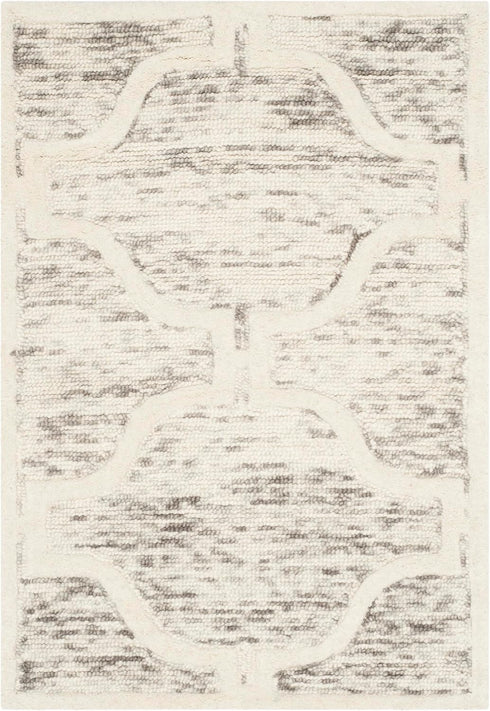 SAFAVIEH Cambridge Collection Accent Rug - 2' x 3', Light Brown & Ivory, Handmade Moroccan Distressed Wool