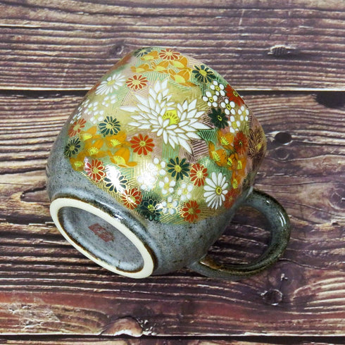 Kutani Porcelain Yaki(ware) Coffee Mug with Gold Flower (Standard version)