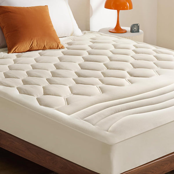 Bedsure Beige Full Size Mattress Pad - Quilted Fitted Mattress Topper Protector