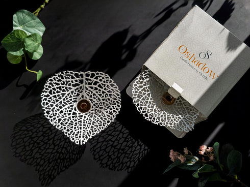 OShadow Leaf Candleholder - Candle Sticks Holder Decor for Coffee Table Decor - Decorative Candle Holders