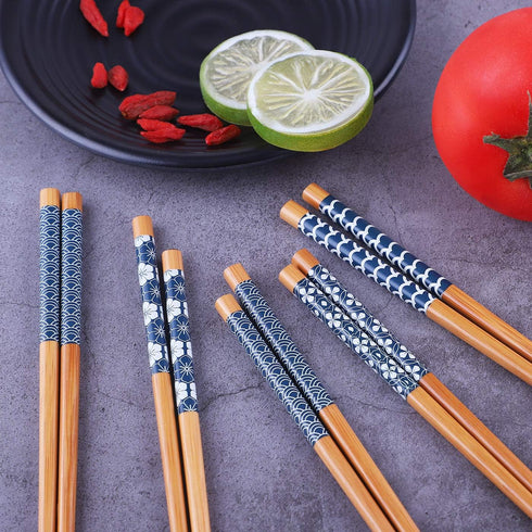 Antner 10 Pairs Reusable Natural Bamboo Chopsticks, Japanese Style, Dishwasher Safe, 8.8 Inch/22.5cm