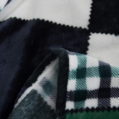63x87, Tache Forest Green Farmhouse Super Soft Micro Fleece Plaid Patchwork Plush Lightweight Dual-Sided Decorative
