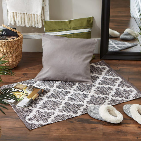 DII Woven Rugs Collection Hand-Loomed, 2x3', Gray Lattice by DII