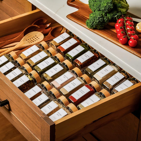 24-Piece Set Spice Jars by Le'raze: Glass Jars with Bamboo Lids, Labels & Funnel, Airtight Kitchen Storage