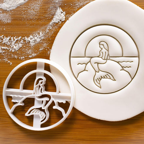 Set of 2 Mermaid Cookie Cutters, Designs: Sunset and Tail, 2 Pieces - Bakerlogy