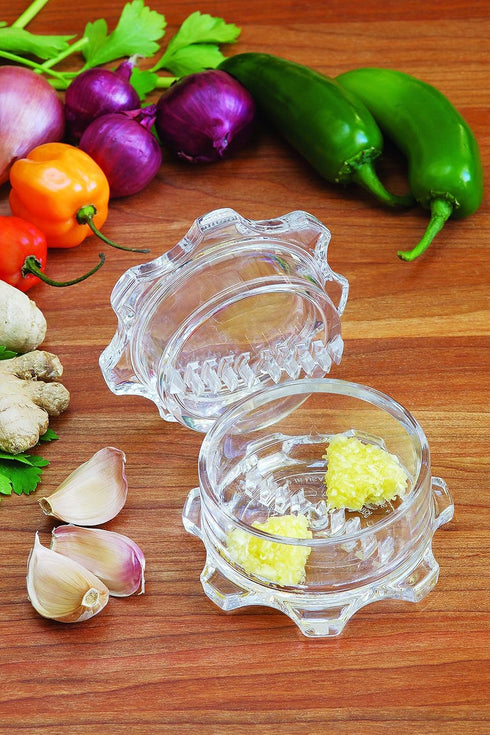 3rd Garlic Twister Gen - For Garlic/Herb/Nuts, Garlic Press Kitchen Mincer and Grinder, Easy to Clean! (Clear) by