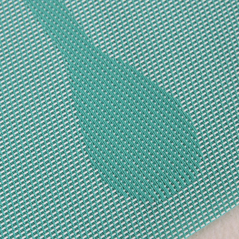 Deconovo Stain Resistant Place Mats – Durable Double-Faced Crossweave Woven Non-Slip for Round Table, 12x18 Inch.