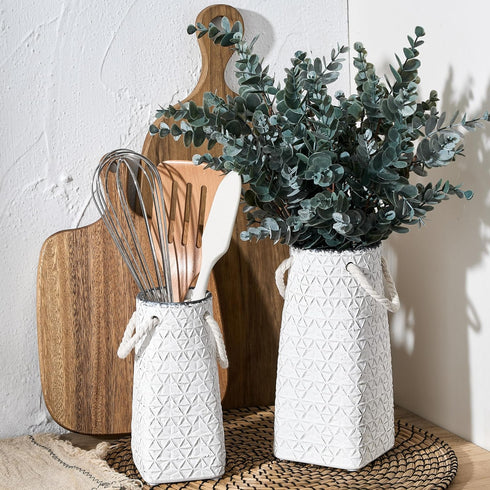 8.66 inch Vaseking Elegant White Petite Vase, Ceramic Modern Minimalism Geometric Texture Purse Vase with Hanging Rope
