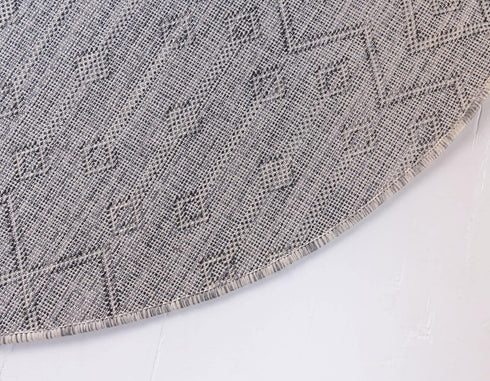 Unique Loom 3' 3" Round Outdoor Trellis Collection Area Rug, Tribal Trellis, Gray/Black