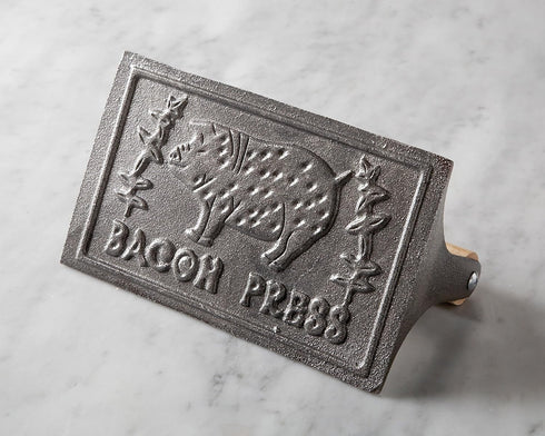 Outset 6.75 Inches, Bacon Press, Metallic