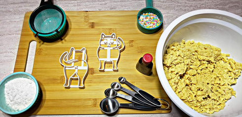 Chonky Kitty Cookie Cutter Set, 2 Pieces Large 4" Size Front and Back Cat Butt Cookie Cutters Baking Supplies