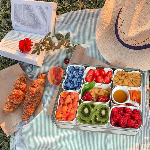 Divided Snack Tray with Lid and Handle, Portable Snack Containers for Fruit, Candy, Veggies, Perfect for Party & Travel