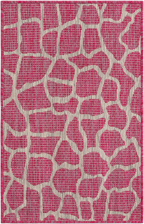 Unique Loom Outdoor Safari Collection Area Rug - Giraffe Design (2' x 3' Rectangle, Magenta/Ivory)