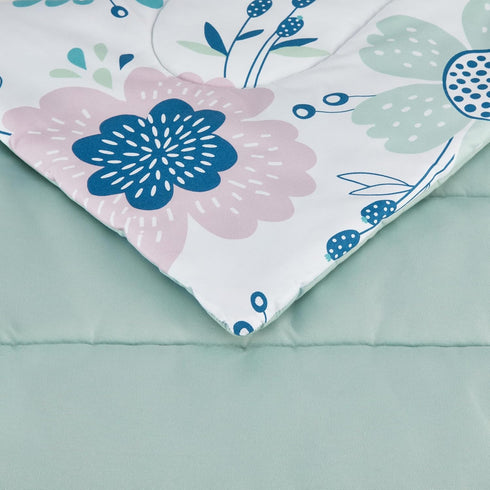 5-Piece Set Amazon Basics Soft, Easy-Wash Microfiber Kid's Bed-in-a-Bag Bedding with Sheet and Comforter, Twin, Bluish