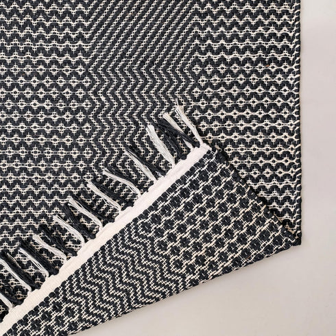 Hand Woven Jute Natural Area Rug 2x3 ft - Wavy Diamond Design for Living Rooms, Kitchen, Bedroom & Dining Decor