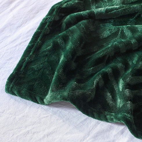 Whale Flotilla Flannel Fleece Throw Blanket, Lightweight Soft Plush Chevron Design for Couch, 50x60 Inch, Emerald Green