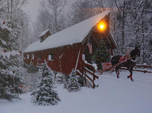 BANBERRY DESIGNS Lighted Christmas Wall Art, LED Red Covered Bridge Canvas Print, Farmhouse Style Decor