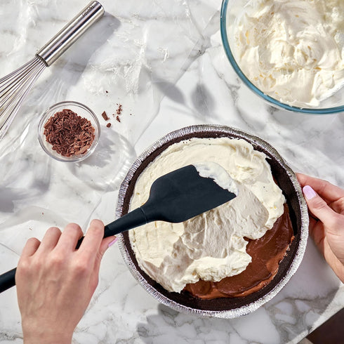 Tovolo Black Flex-Core All Silicone Spatula, Tapered Silicone Edge for Scraping, Ergonomic Handle, Heat-Resistant Rubber Spatula, BPA-Free & Dishwasher Safe Baking Tool & Kitchen Utensil by Tovolo