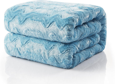 63x87 Inch, Cozy Tache Faux Fur Throw Blanket, Light Baby Blue Super Soft Twin Size Warm Oversized Fluffy Throw Blanket