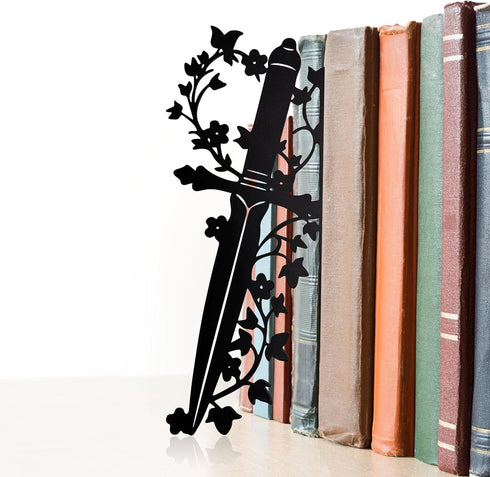 Urbraneco Dagger Bookshelf Decor Fantasy Decor for Bookshelf and Desk, Ideal for Men's