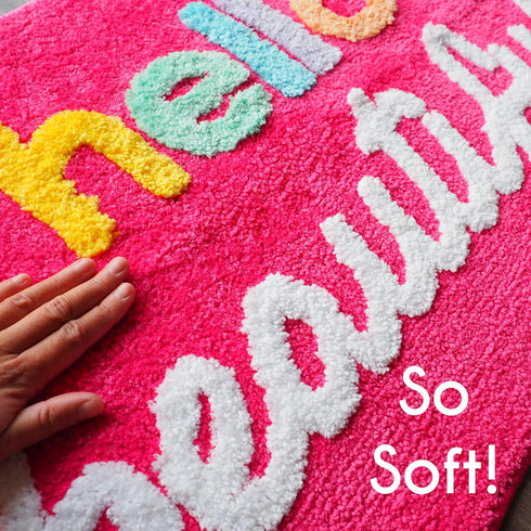 Evovee Hello Beautiful Bath Mat, Cute Bathroom Rugs for Girls, Funny Shower Decor, Non-Slip Washable Dark Pink