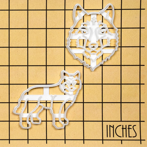 Set of 2 Wolf Cookie Cutters, Designs: Face and Body, 2 Pieces - Bakerlogy