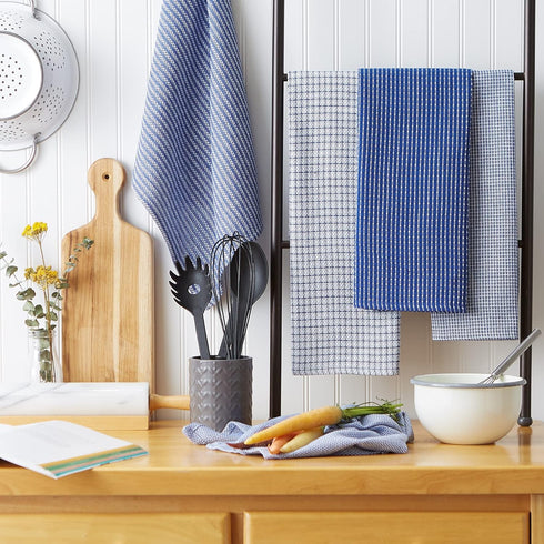 DII Everyday Cotton Kitchen Towels, Ultra Absorbent Dishtowel Set, Assorted Blue, 5 Piece