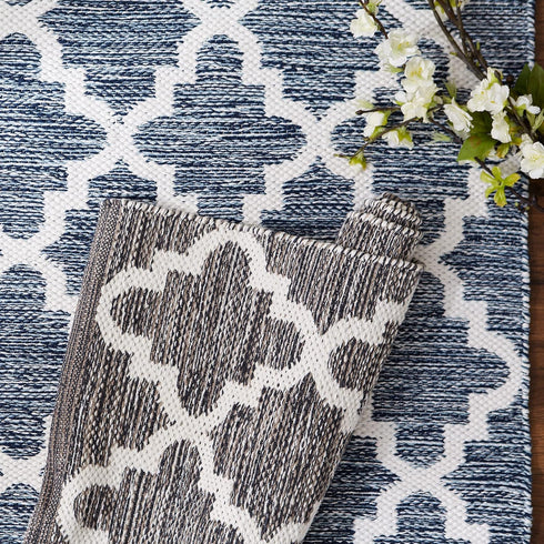 DII Woven Rugs Collection - Hand-Loomed, 2x3', Gray Lattice