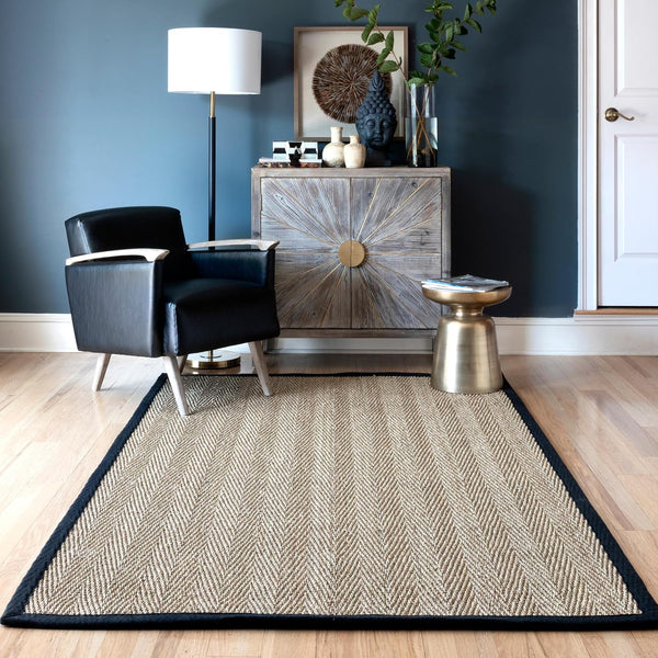 nuLOOM 2x3 Larnaca Seagrass Herringbone Indoor/Outdoor Accent Rug, Black