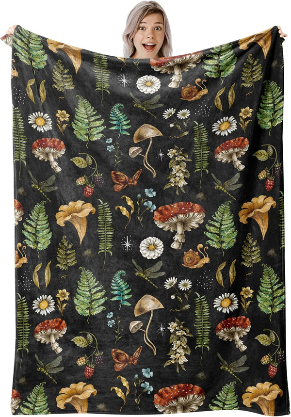 Mushrooms Throw Blanket, 320gsm Fluffy Cozy Soft Warm Plush Lightweight Decorative Blanket