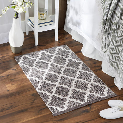 DII Woven Rugs Collection - Hand-Loomed, 2x3', Gray Lattice