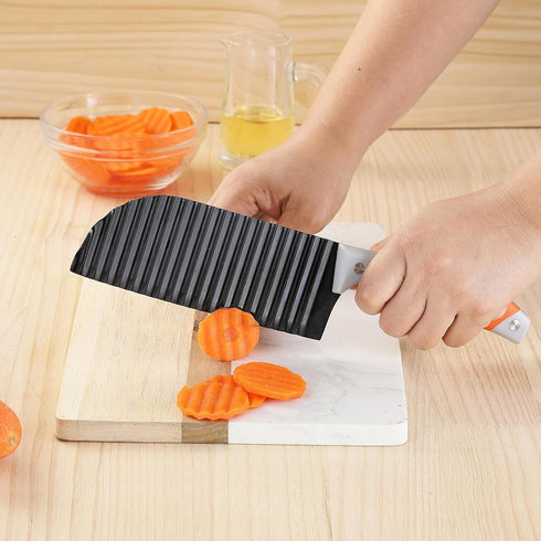 VITUER Crinkle Cutter for Veggies, Stainless Steel Wave Fries Knife with Ergonomic Handle, Dishwasher Safe