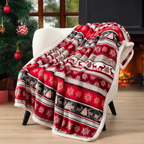 PAVILIA Premium Christmas Sherpa Throw Blanket - Christmas Decoration Reindeers, Fleece, Plush, Warm, Cozy Reversible