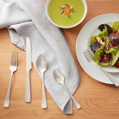 Amazon Basics 20-Piece Stainless Steel Flatware Set with Square Edge, Service for 4