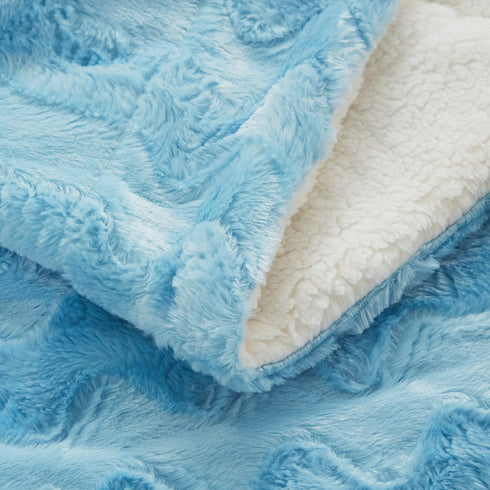 63x87 Inch, Cozy Tache Faux Fur Throw Blanket, Light Baby Blue Super Soft Twin Size Warm Oversized Fluffy Throw Blanket