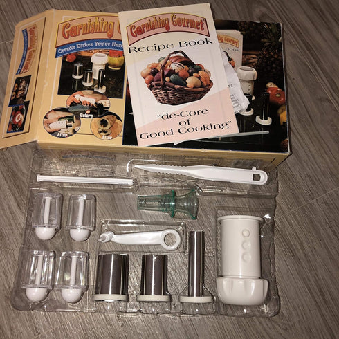 GARNISHING GOURMET 13 PIECE KIT