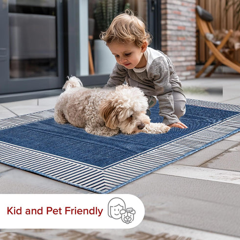 nuLOOM 2' x 3' Outdoor Area Rug, Striped Border Design, Stain Resistant, Durable for Patio, Balcony, Living Room