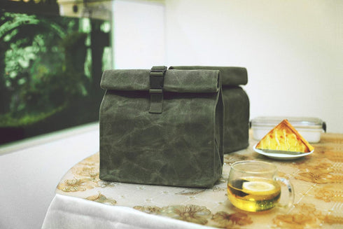 Kaaltisy Heavy Duty Lunch Bags - Waterproof Waxed Canvas Roll-top Lunch Box with Adjustable Buckle, Green