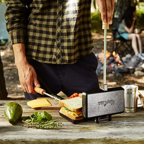 Uno Casa XL Pie Irons Cast Iron Sandwich Maker, Mountain Pie Maker with Recipe Book for Campfire Cooking