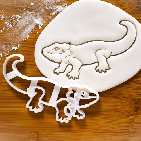Set of 2 Pogona Bearded Dragon Cookie Cutters, Body and Face Designs, 2 Pieces - Bakerlogy