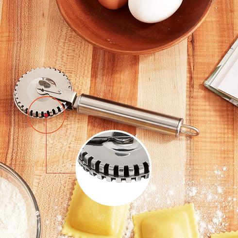 18/10 Kuechenprofi Ravioli Cutter, Stainless Steel Pastry and Pasta Cutting Wheel, Perfect for Cutting, Sealing