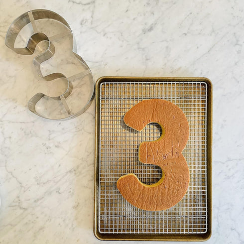 Extra Large Number 2 Cake Cutter